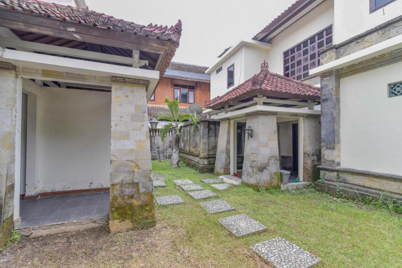 Reddoorz Plus Near Seminyak Square Denpasar Dış mekan fotoğraf